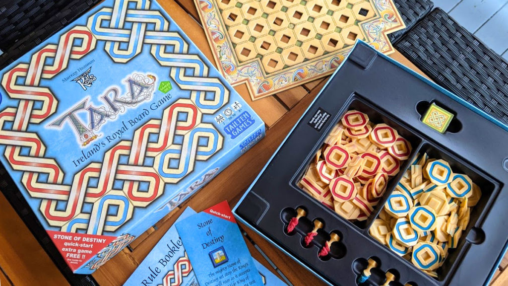 Tara: Ireland's Royal Board Game box contents